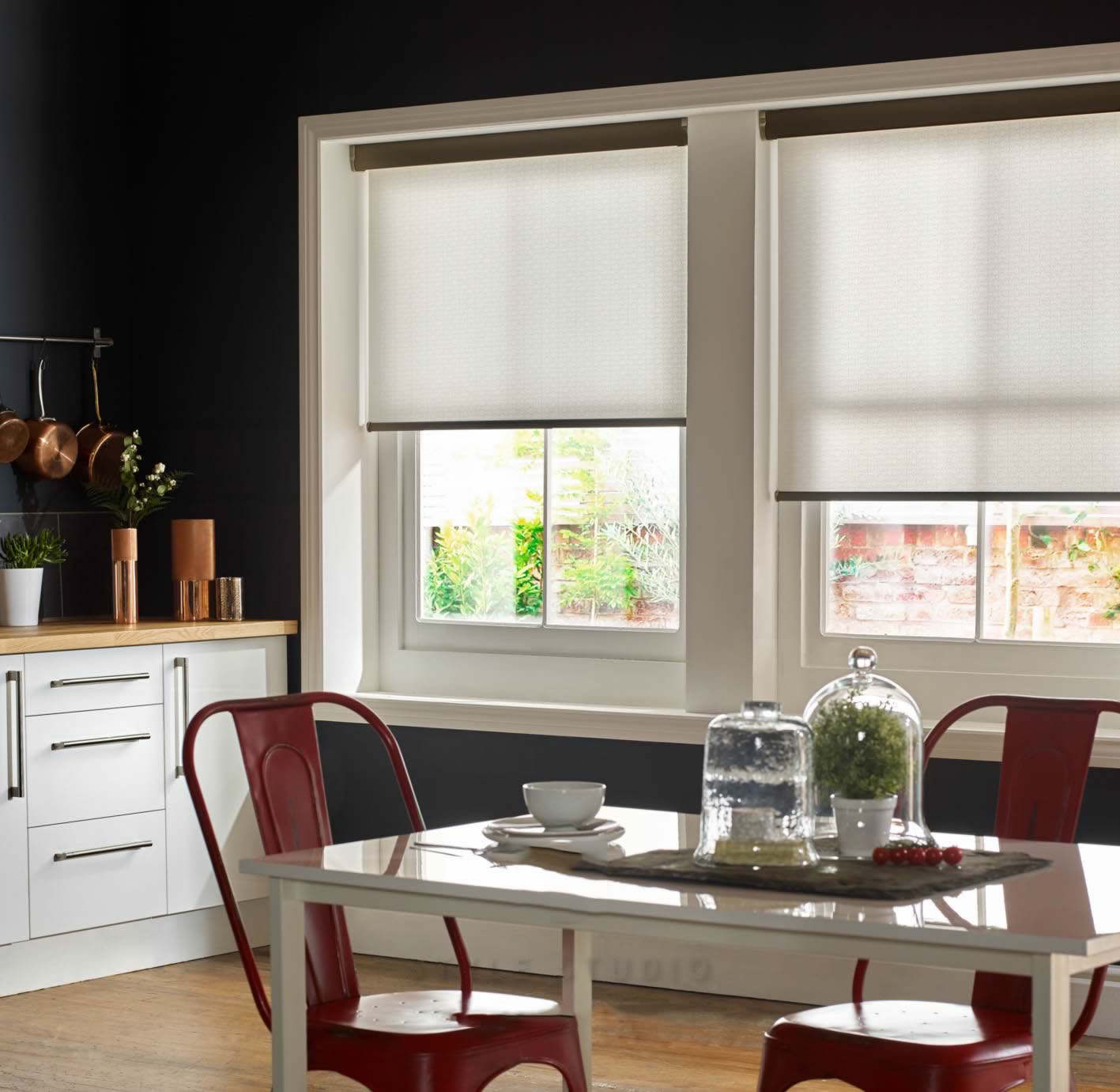 Senses Roller Blinds - Flow Snowdrop